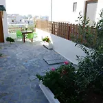 Apartment Summer Dreams *